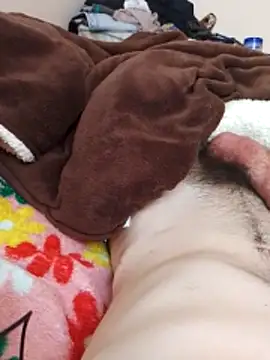 Adee21e online show from 3, 12, 2025