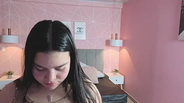 Snapshot of zara__sweet chatting on 10, 6, 2026 zara sweet online show from 10, 6, 2026