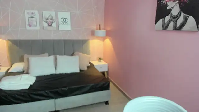 zara  sweet online show from 10, 4, 2026