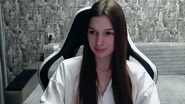 MissMiaCutie online show from 23, 2, 2025