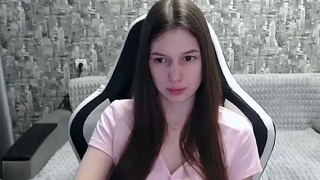 MissMiaCutie online show from 11, 2, 2025
