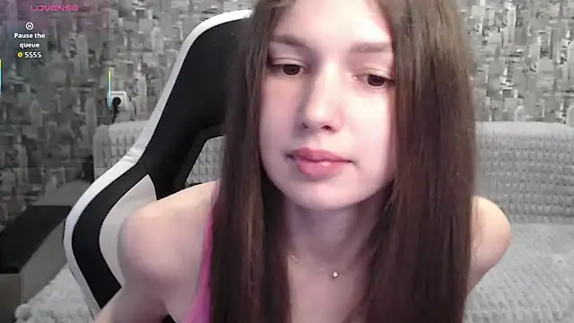 MissMiaCutie online show from 4, 10, 2025