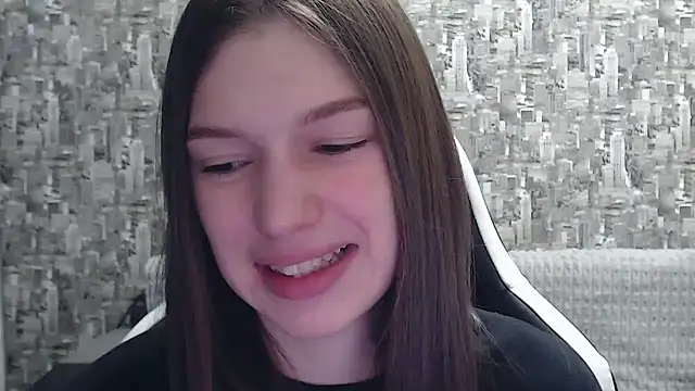 MissMiaCutie online show from 10, 2, 2025