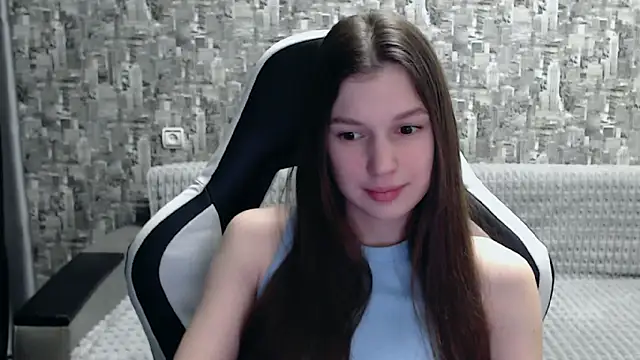 MissMiaCutie online show from 5, 3, 2025
