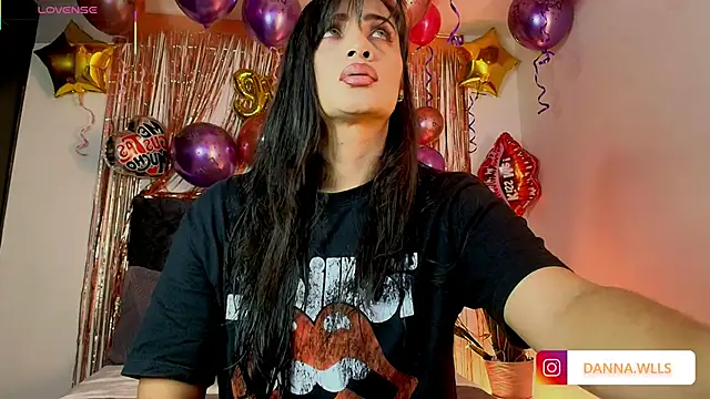 Dannawells online show from 15, 12, 2025