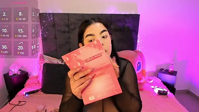 Kylie2211 online show from 21, 10, 2025