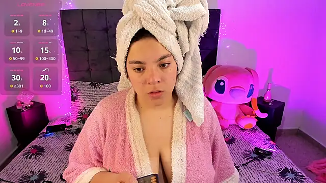 Kylie2211 online show from 29, 10, 2025