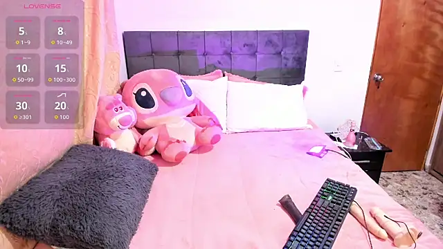 Kylie2211 online show from 19, 12, 2025