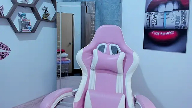 SharonSander online show from 3, 3, 2026