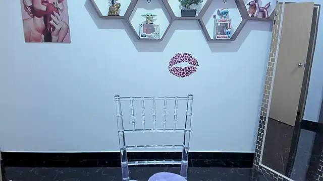 SharonSander online show from 6, 11, 2025