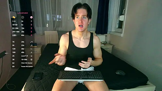 ChristianLevine  online show from 10, 4, 2026