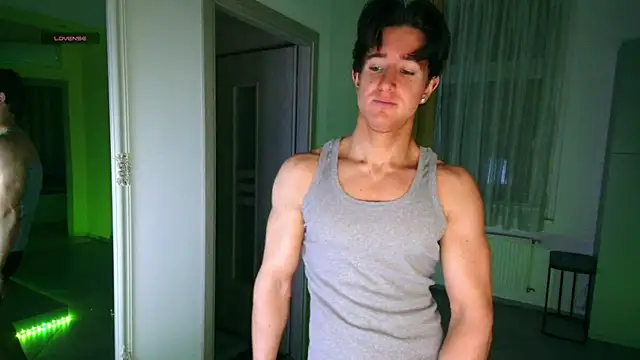 ChristianLevine  online show from 19, 4, 2026