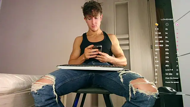 ChristianLevine  online show from 5, 12, 2025