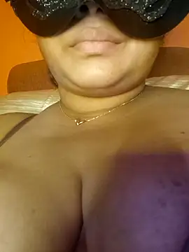 Horny cougar online show from 10, 10, 2025