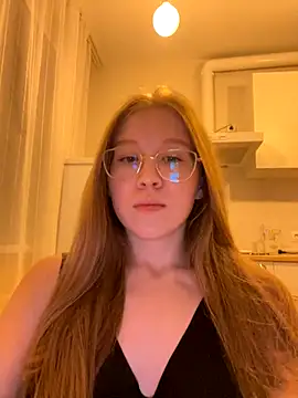 Snapshot of Eva_Weyne chatting on 29, 10, 2025 Eva Weyne online show from 29, 10, 2025