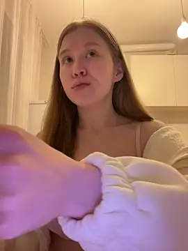 Eva Weyne online show from 25, 2, 2026