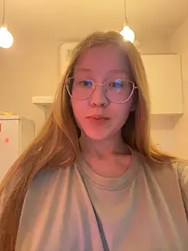 Eva Weyne online show from 5, 1, 2025