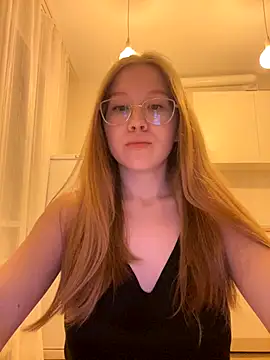 Snapshot of Eva_Weyne chatting on 30, 10, 2025 Eva Weyne online show from 30, 10, 2025