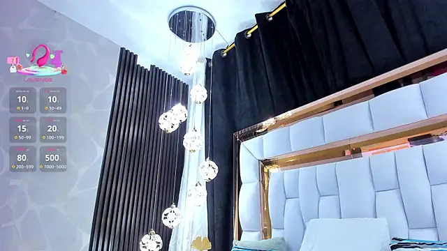 SarayRoyse online show from 12, 1, 2026