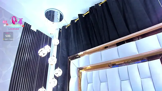 SarayRoyse online show from 24, 2, 2026