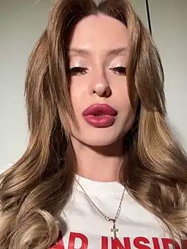 Sweet  Milly online show from 17, 12, 2025