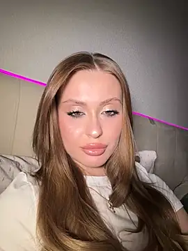 Sweet  Milly online show from 30, 4, 2026