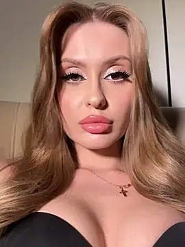 Sweet  Milly online show from 31, 1, 2026