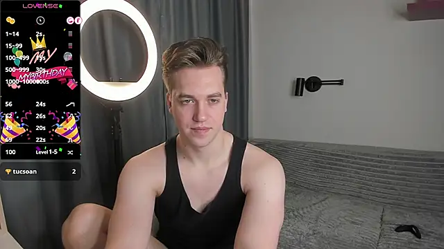 Snapshot of AustinButler chatting on 4, 12, 2024 AustinButler online show from 4, 12, 2024