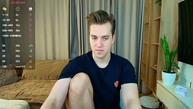 Snapshot of AustinButler chatting on 25, 12, 2024 AustinButler online show from 25, 12, 2024