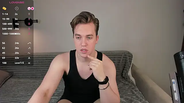 Snapshot of AustinButler chatting on 27, 12, 2024 AustinButler online show from 27, 12, 2024