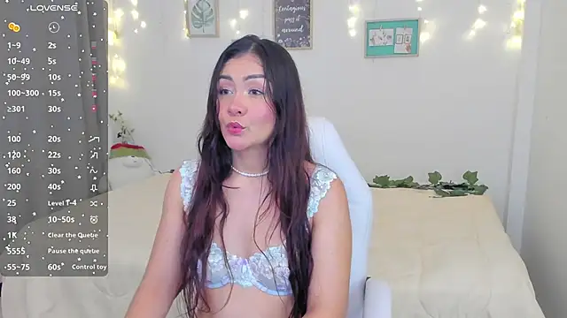 Snapshot of cute_baby5 chatting on 25, 12, 2024 cute baby5 online show from 25, 12, 2024