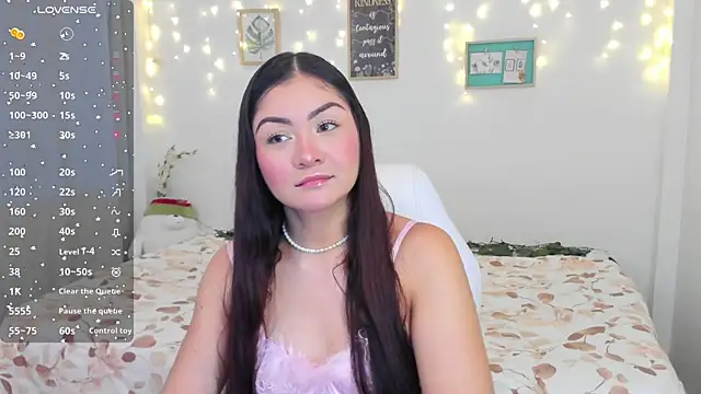 Snapshot of cute_baby5 chatting on 3, 12, 2024 cute baby5 online show from 3, 12, 2024