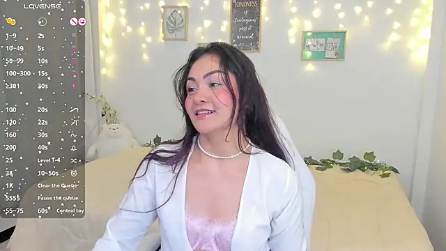 Snapshot of cute_baby5 chatting on 4, 1, 2025 cute baby5 online show from 4, 1, 2025