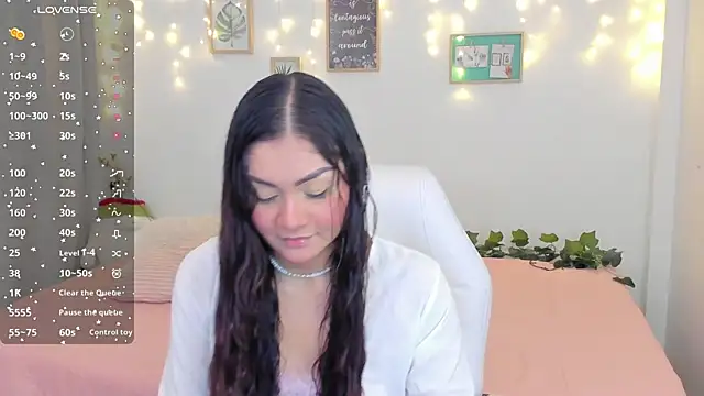 Snapshot of cute_baby5 chatting on 21, 12, 2024 cute baby5 online show from 21, 12, 2024