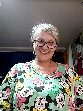 irinamaux online show from 31, 5, 2026