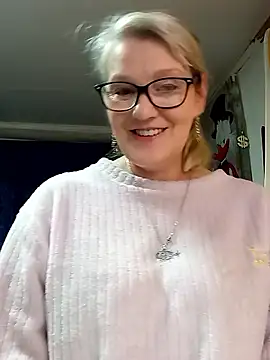 irinamaux online show from 11, 5, 2026