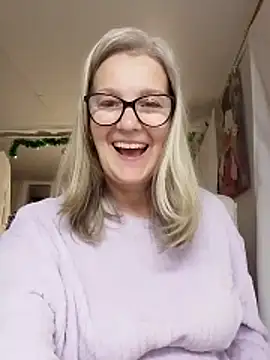 irinamaux online show from 30, 11, 2025