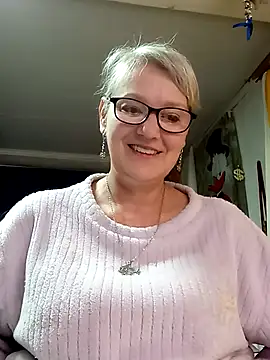 irinamaux online show from 31, 5, 2026