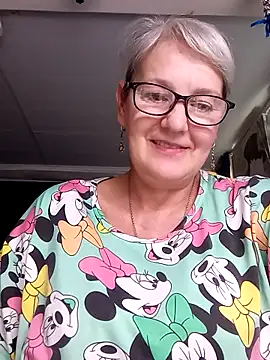 irinamaux online show from 2, 6, 2026