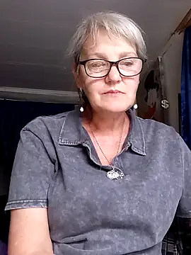 Snapshot of irinamaux chatting on 23, 6, 2026 irinamaux online show from 23, 6, 2026