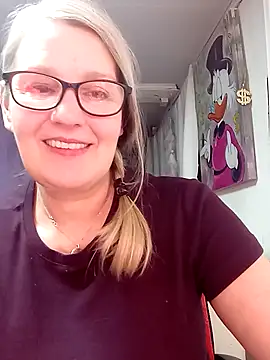 irinamaux online show from 1, 3, 2026