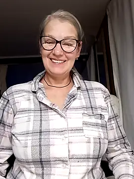 irinamaux online show from 24, 10, 2025