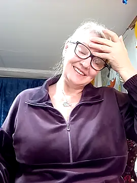 irinamaux online show from 15, 4, 2026