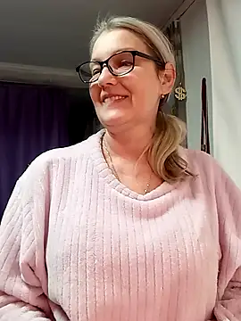 irinamaux online show from 7, 2, 2026