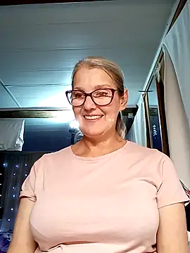 irinamaux online show from 8, 10, 2025