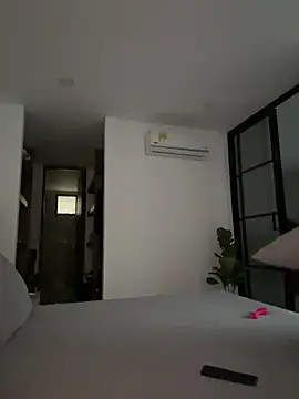 Snapshot of Brunettexio chatting on 1, 2, 2025 Brunettexio online show from 1, 2, 2025