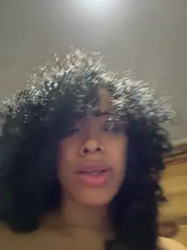 Snapshot of Brunettexio chatting on 21, 3, 2025 Brunettexio online show from 21, 3, 2025