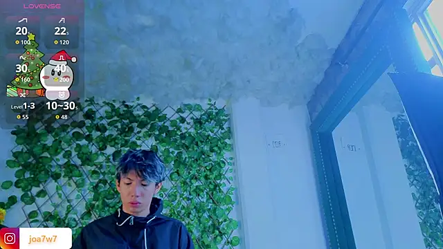 Levii Ackermann online show from 15, 12, 2025