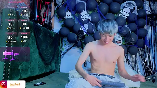 Levii Ackermann online show from 30, 10, 2025