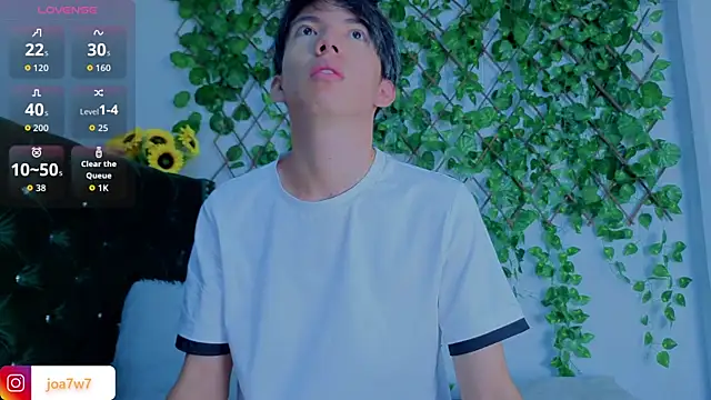 Levii Ackermann online show from 5, 2, 2026